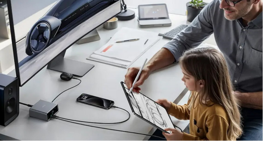 Père passant du temps avec sa fille au bureau