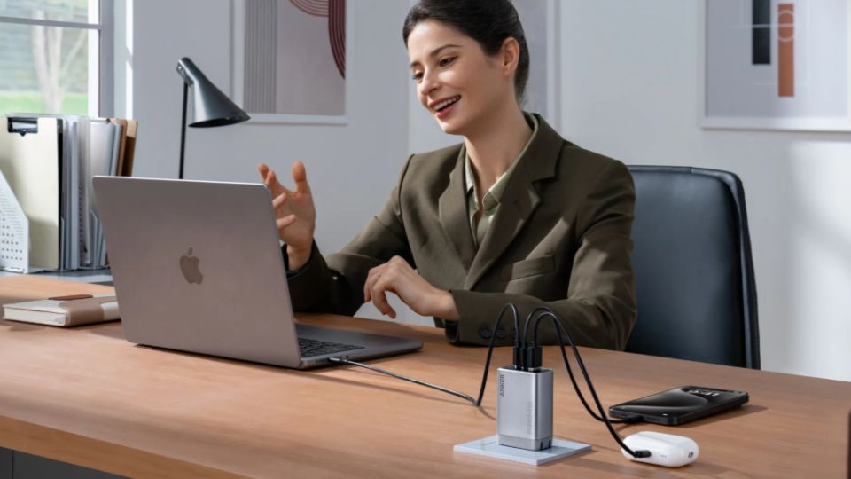 Peut un ordinateur recharger rapidement un téléphone ?
