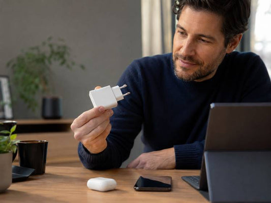 Chargeur Apple 40 W : faut-il vraiment l’acheter ?