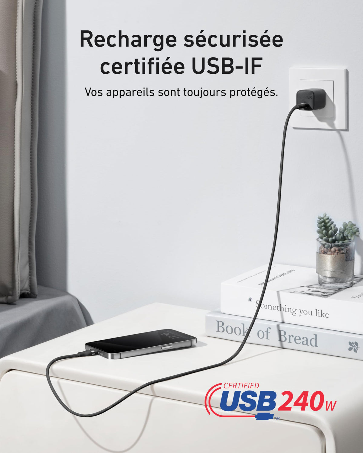 Chargeur Anker Nano (45 W, écran intelligent) + Câble Anker USB-C vers USB-C (240 W, upcyclé et tressé)